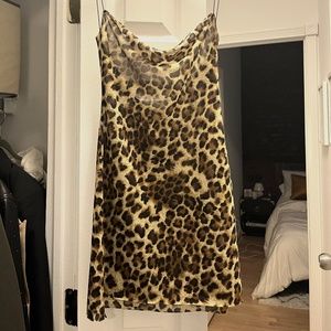 ARE YOU AM I NIQUE LEOPARD DRESS